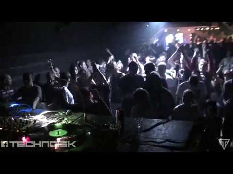 DJ TOKY ( RUMENIGE ) vs. DJ LOKTIBRADA- STANDA OLD SCHOOL - SUBCLUB - SLOVAKIA - 21.9.2012