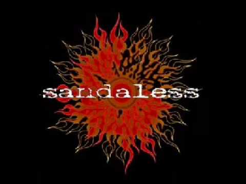 sandaless - glową w mur