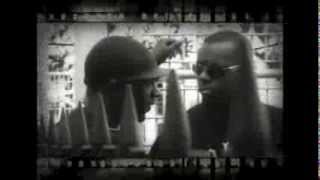 Histoire Pire Que Vraie Lyrics English Translation