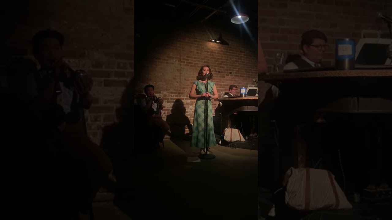Promotional video thumbnail 1 for Mia Elliott
