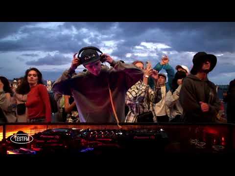 TESTFM x Cruise w/ Kid Cope