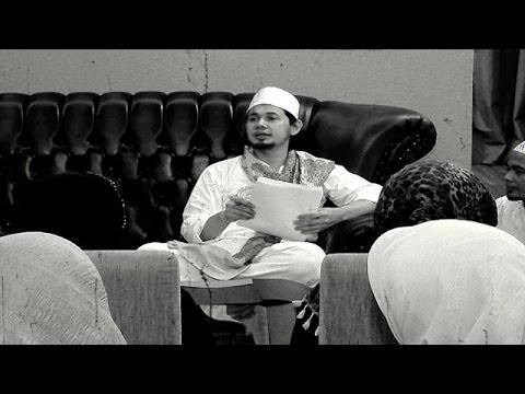 Persoalan UGB Kian Meluas - Seleb On Cam 22 April 2014