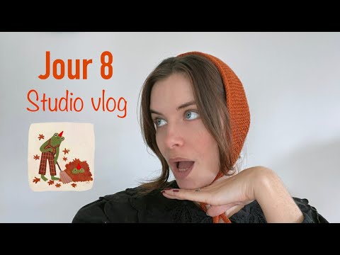 Vlogtober day 8: vlog studio, physio appointment, we buy a lamp + Harry Potter