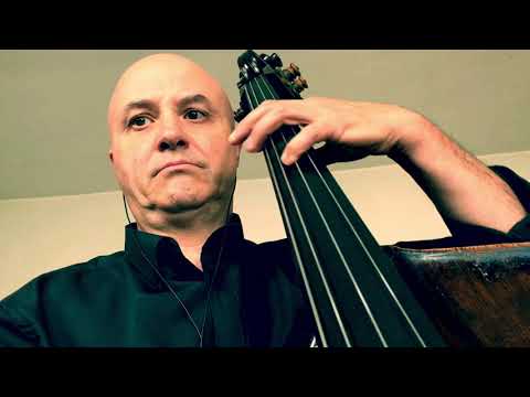 On The Trail Bass Line Play Along Backing Track