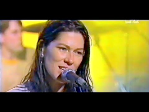 The Breeders - Five songs - 1993 MTV Studios