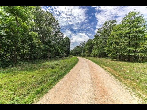 Versailles, MO - 2.73 Acres