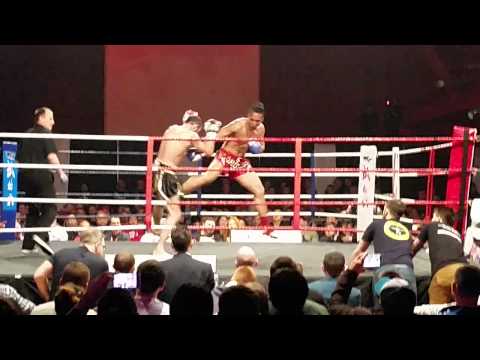 Mark Casserly v Li Qiankun Round 3