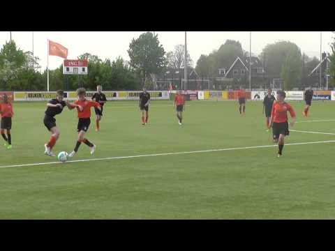 11 mei 2015 VV De Meern D3 - DESTO D1 com 2-5 Doelpunt DESTO (0-2)