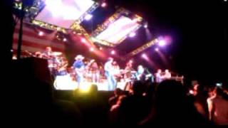 The Doobie Brothers and Chicago - Listen to the Music - Part 3