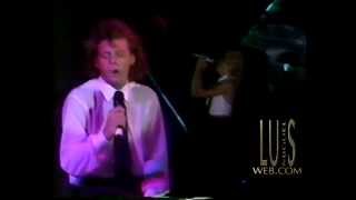 Duetos Medley: Sin Hablar -  No Me Puedo Escapar de Ti - Me gustas Tal Como Eres 1989