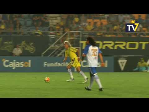 60 años de Magia: Veteranos Cádiz CF 5 - Los Pachines 5 desde el campo (13-08-18)