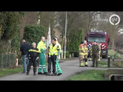 Man uit Nijkerkerveen moet vermoedelijk hand missen na explosie