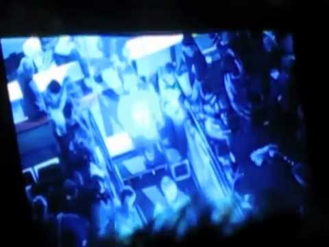 Canucks vs Blackhawks 2011 Playoff Game 1