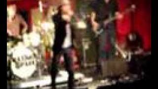 Maximo Park Now I&#39;m All Over The Shop/Graffiti Belfast