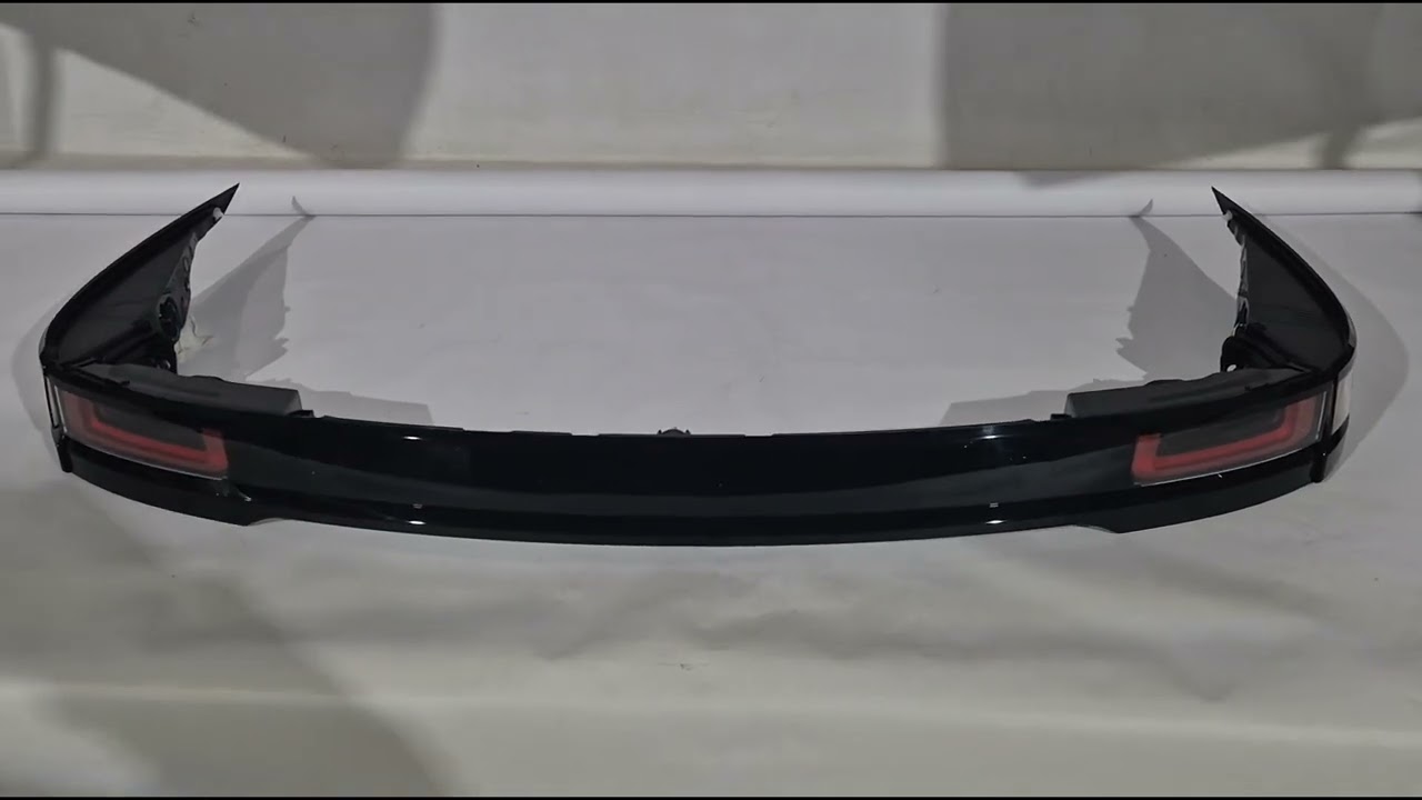 Range Rover Velar 2017- гг. Задние Фонари 2020-Style (Комплект) Video 1