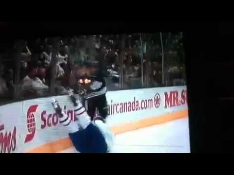 Mike Brown hits Chris Campoli