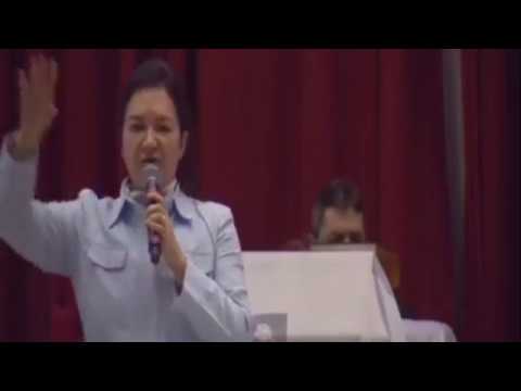 Em Nome De Jesus - Débora Miranda
