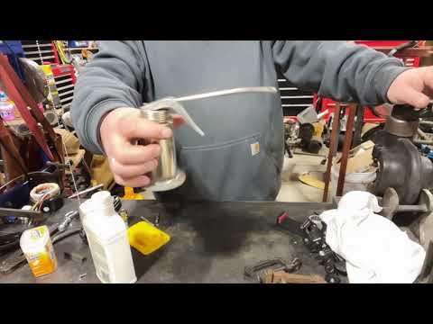 Eagle Oiler - Refilling the Old Eagle Oil Can - These Oil Cans are Awesome