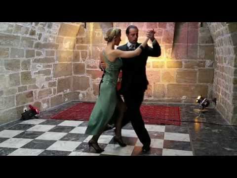 La cumparsita / Tangos y otras cosas / Ludovic Michel, guitar / Rodrigo Rufino y Gisela Passi, danse