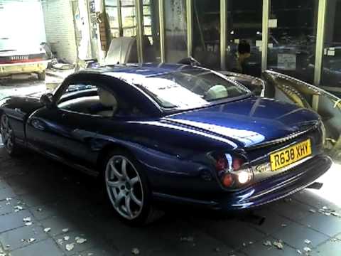 Tvr Cerbera 4,5 V8 420cv, manoeuvres