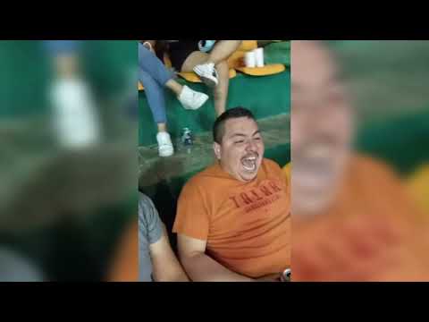 ÉCHESE UN GRITO COMPADRE