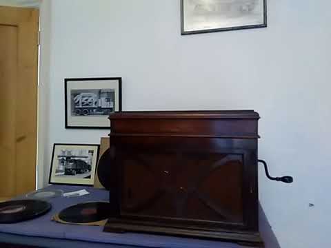 Harry Leader & His Band: Smoky Little Town.