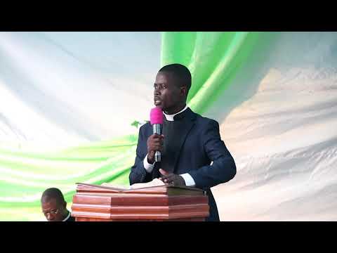 Eglise Evangelique du Congo culte d intercession des malades Pasteur DhAVAN KIMBEMBE