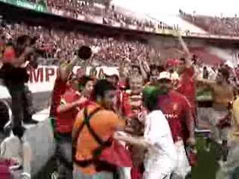 INTER CAMPEÃO DO MUNDO - VOLTA OLÍMPICA