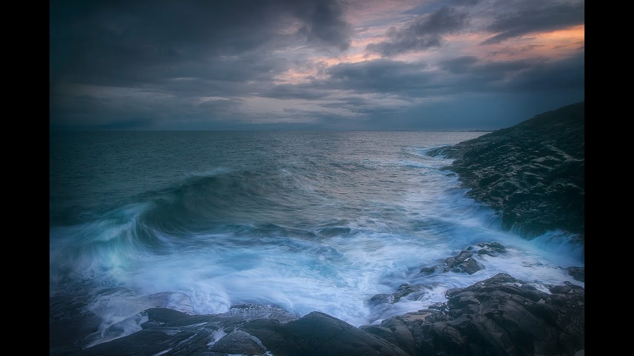 האם היבשה צפה על הים..?