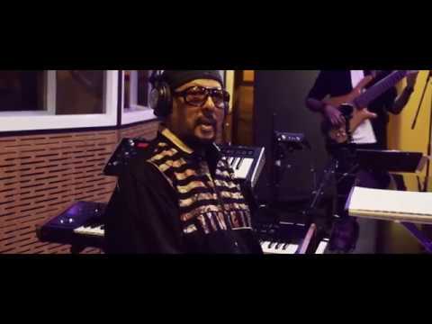 Louiz Banks - Love Rush (feat. Gino Banks, Kush Upadhyay, Sheldon D'Silva, Vasundhara Vee)