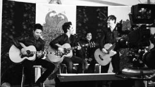 Stereophonics - Local Boy in the Photograph Acoustic Live on Radio 1 (with lyrics)