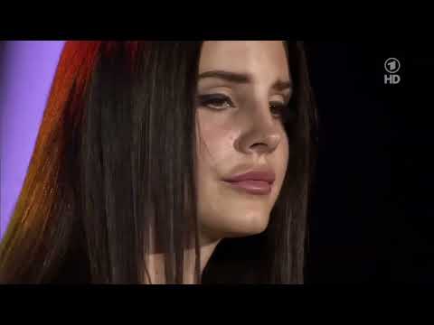 Lana Del Rey - Summertime Sadness (live at New Pop Festival HD)