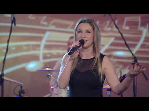 Marija Petkovska, Milan Zavkov i Grupa Molika - Aj zasvirete mladi momcinja (Art Studio)