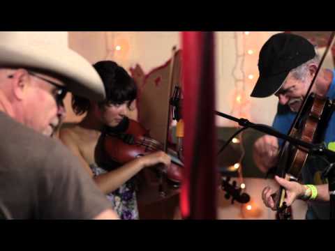 Bruce Molsky - I Get My Whiskey From Rockingham (Live @Pickathon 2012)