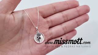 Vídeo de Colar Rosa Medalha - 14 mm X 14 mm 45 cm