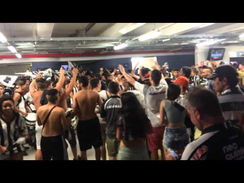 "Loucos Botafogo - Contigo que eu quero estar" Barra: Loucos pelo Botafogo &bull; Club: Botafogo