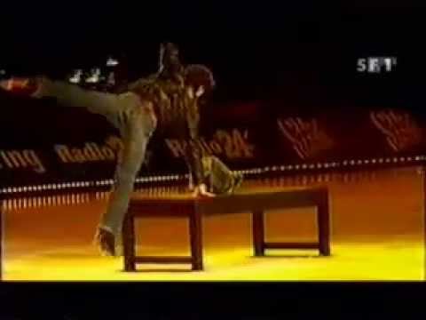 Stephane Lambiel 2004 Art on Ice