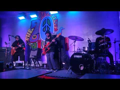 Roots of Nature - LIPAD Live at @The70sbistroOfficial