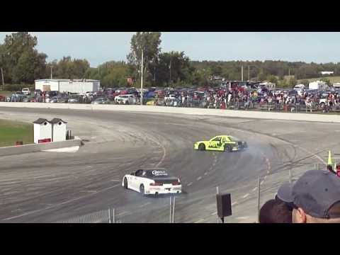 TOP 16 Alex Michaud vs JO  Guitard (Dmcc round 8 Final Sanair 2013)