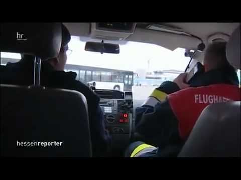 Feuerwehr Reportage - Einsatz am Airport Frankfurt Part 1/3