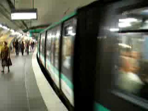 Croix de Chavaux (パリの地下鉄) - 定義