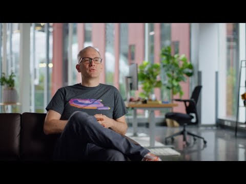 David, a Senior Principal Engineer, Introduces Kiro, an Agentic IDE