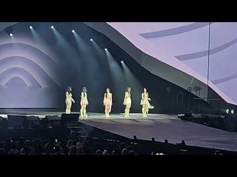 HOT GIRL MINA 🥴 | TWICE (트와이스) READY TO BE CONCERT IN SYDNEY DAY 2 (11/22)