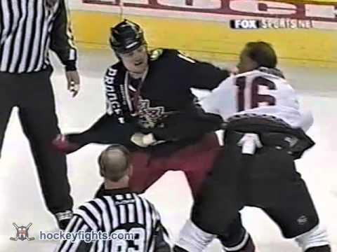 Sean Pronger vs Kelly Buchberger