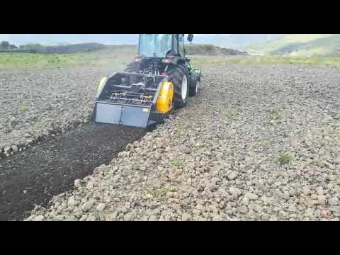 Agri World srl - FTS frantumatrie di sassi a utensili / stones crusher with tools