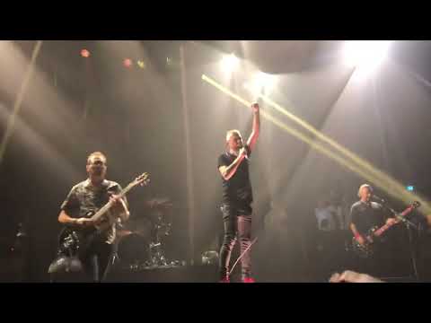 Les Fatals Picards - Dans un ciel de premier mai