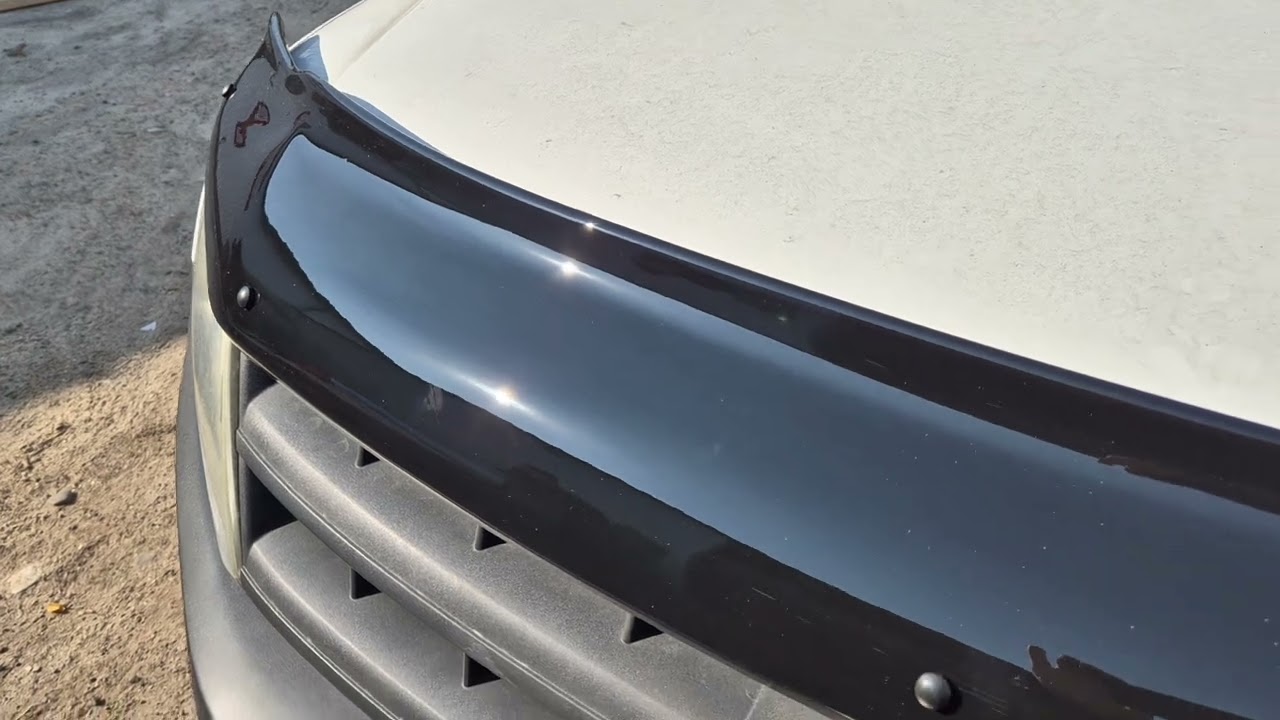 Дефлектор капота (EuroCap) Video 1