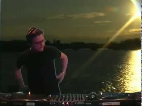 Baaz @ RTS.FM - 30.04.2011