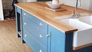 How a small professional cabinet maker