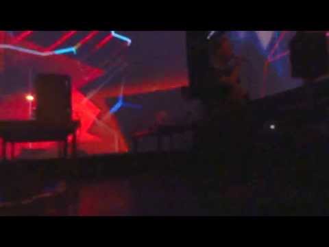 Thom Yorke + Nigel Godrich - AMOK (live at Gaîté Lyrique, Paris)